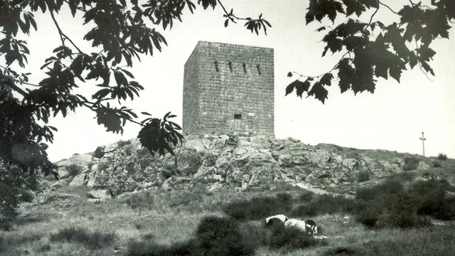 ~ GUARDA MEMÓRIAS {postais da mais alta} ~ TORRE DE MENAGEM ~ 
